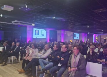 Échanges et conférence lors de l'Assemblée générale du MEDEF29