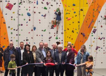 Milizac-Guipronvel : Inauguration de l'extension de la surface d'escalade