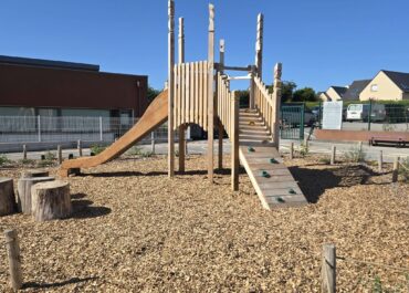 Ploumoguer - Inauguration de la cour végétalisée de l'école Mouez Ar Mor